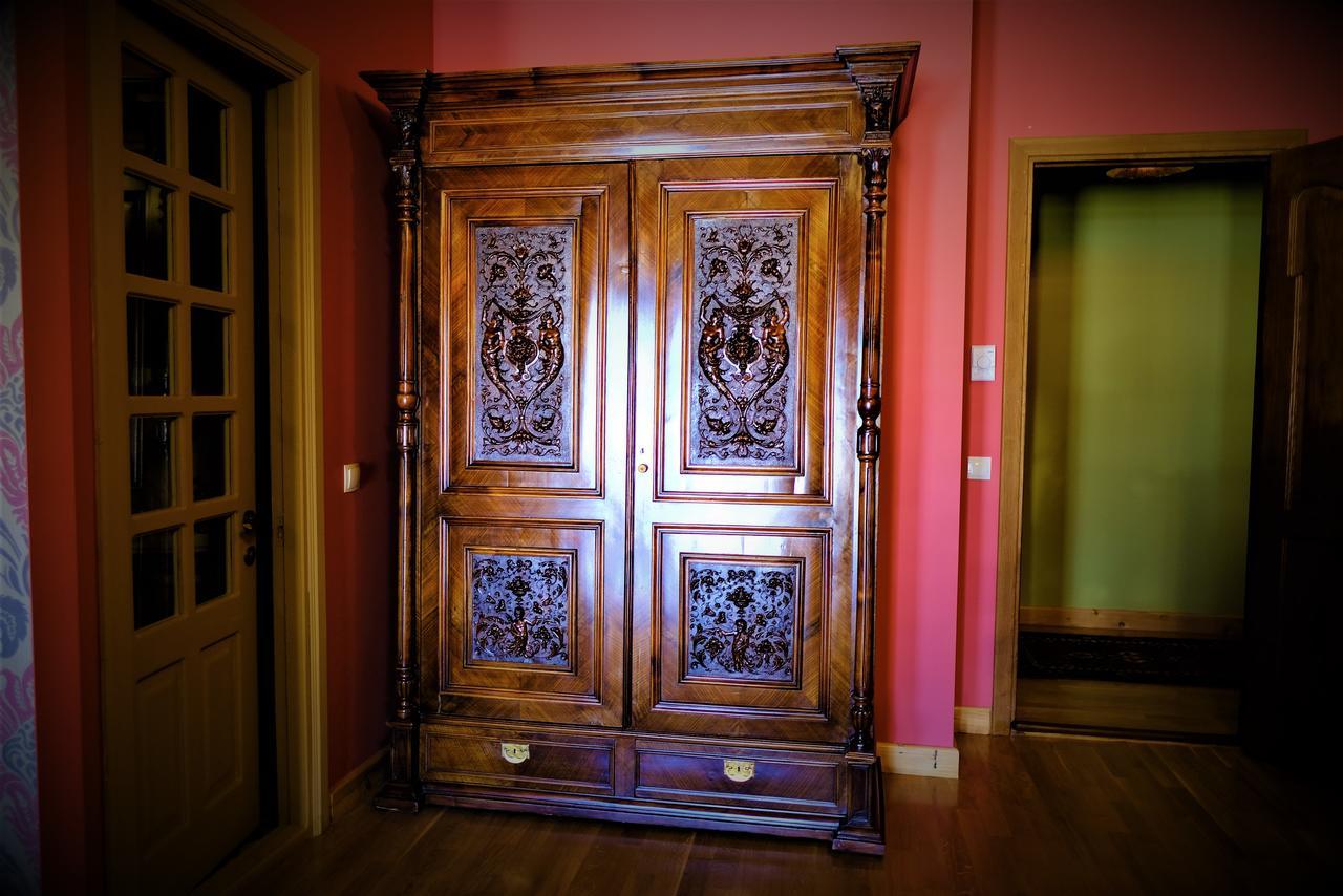 Writers' House Residency Hotel Тбилиси Екстериор снимка